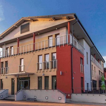 Centrum Wypoczynkowo-Konferencyjne Solaris Lazy  Exterior photo